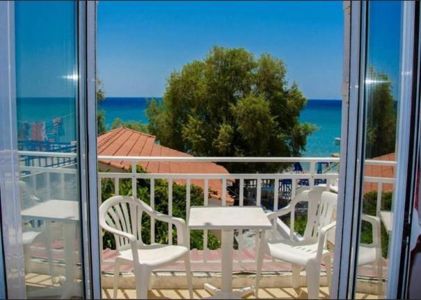 Hotel Katerina Πυθαγόρειο Εξωτερικό φωτογραφία